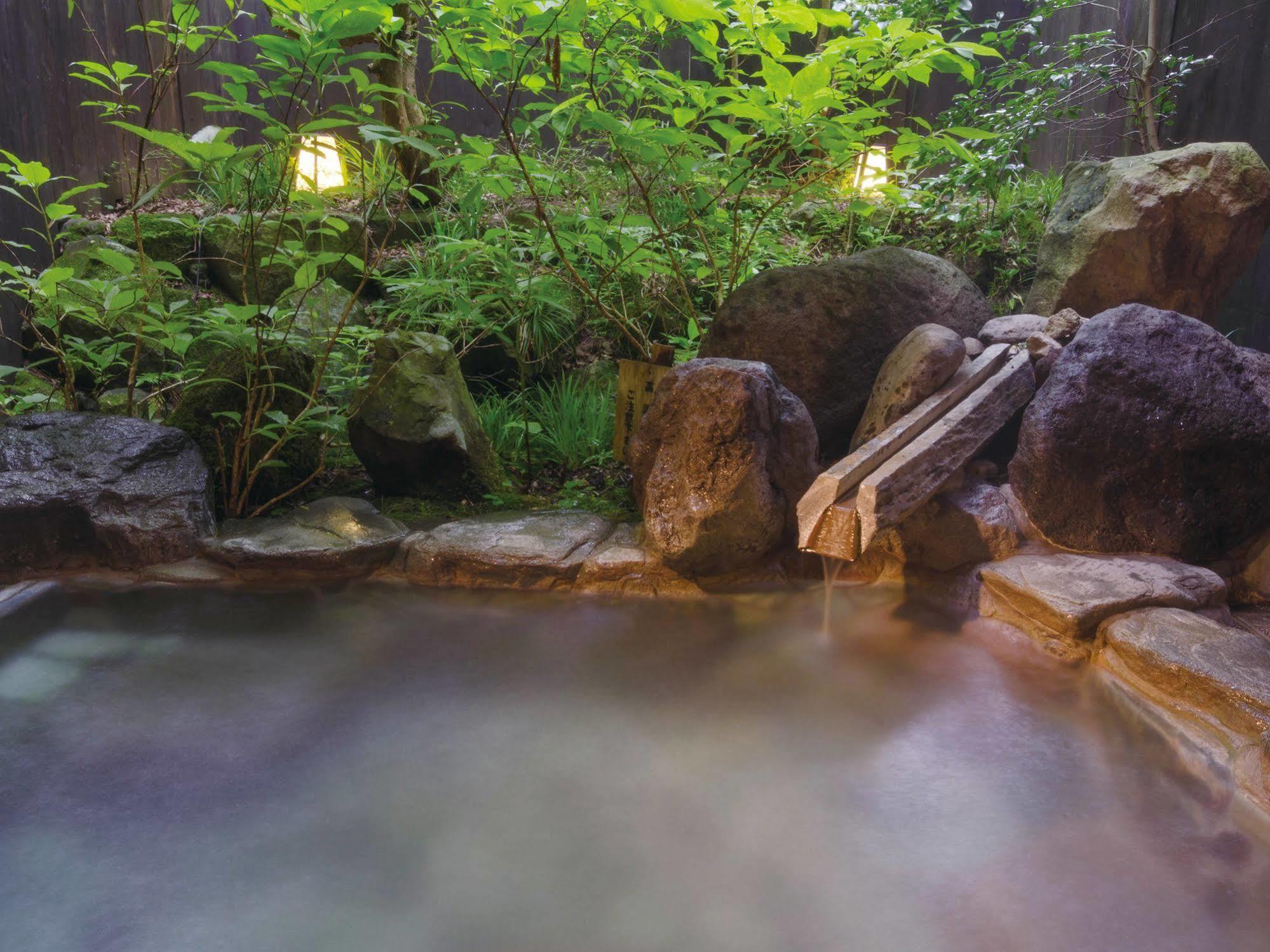 Hotel Yuugiriso Hakone Esterno foto