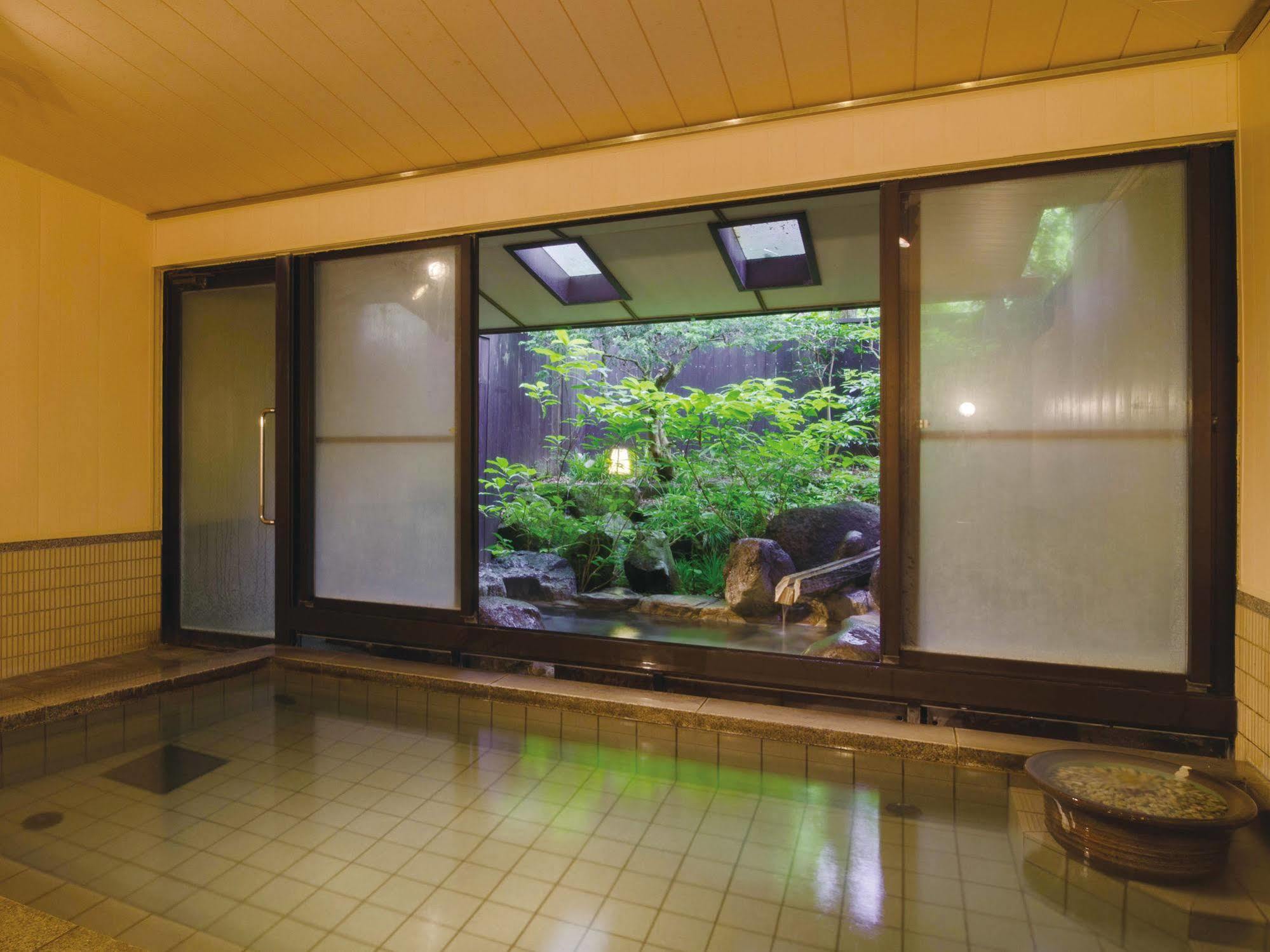 Hotel Yuugiriso Hakone Esterno foto