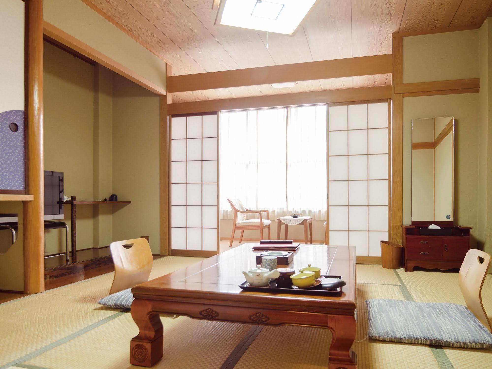 Hotel Yuugiriso Hakone Esterno foto