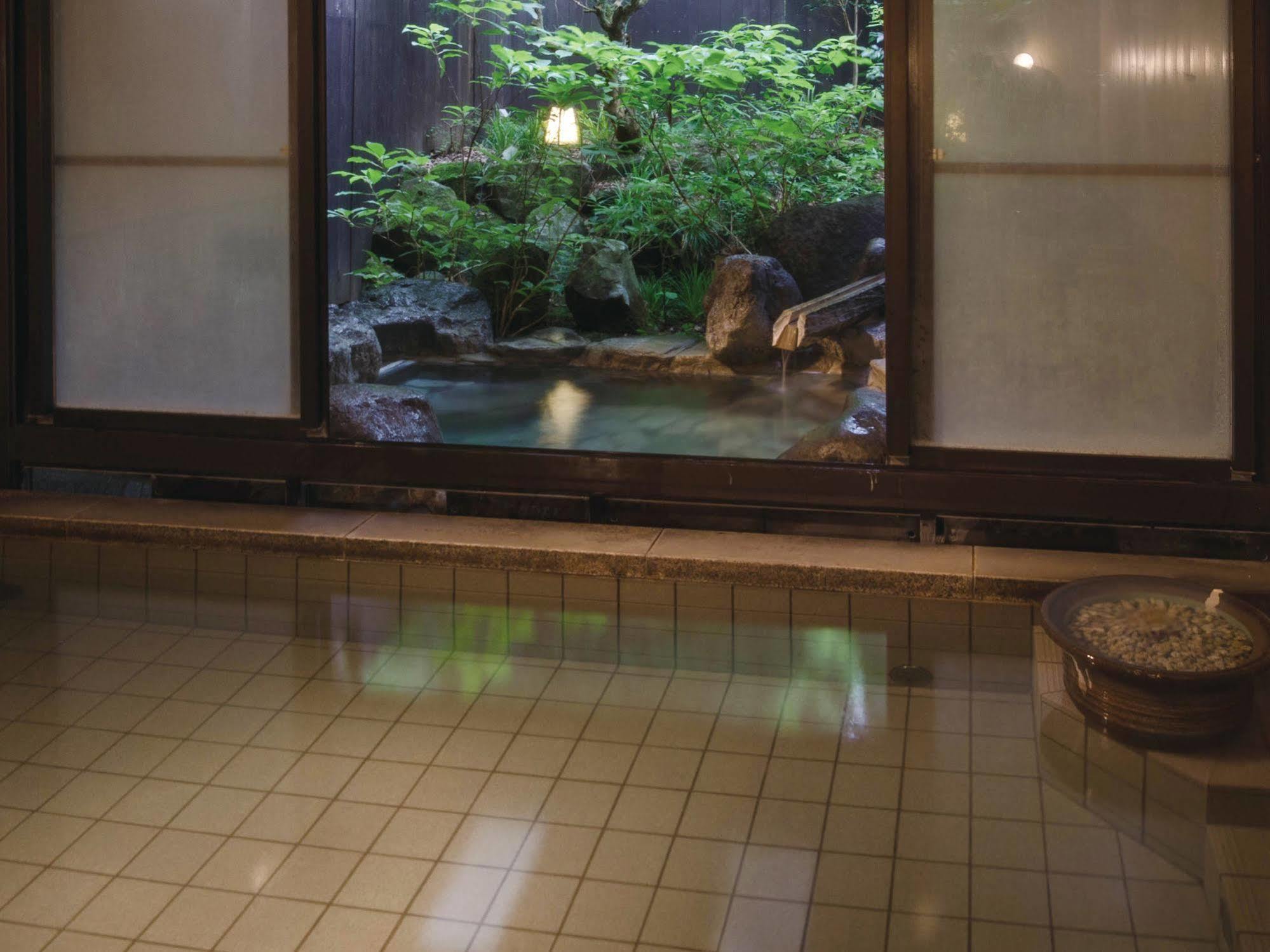 Hotel Yuugiriso Hakone Esterno foto